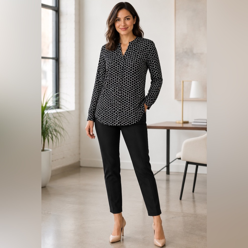 Adrianna Papell Womens M Black White Geometric Tunic Blouse Roll Tab Sleeve